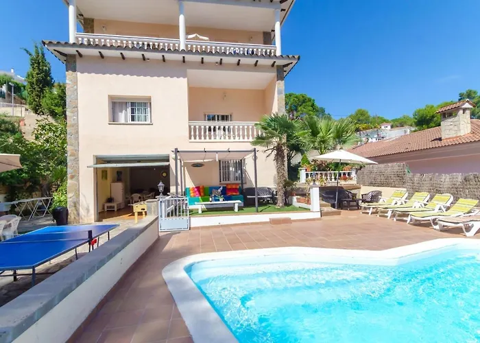 Vila Club Villamar - Germana Lloret de Mar